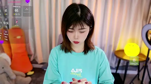 Snapshot of BlushDoll chatting on 09-24-25, 01:25 BlushDoll online show from 09-24-25, 01:25
