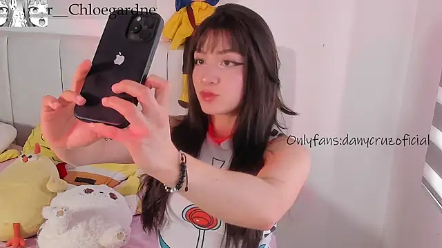 Snapshot of chloee_gardner chatting on 10-07-25, 09:56 chloee gardner online show from 10-07-25, 09:56