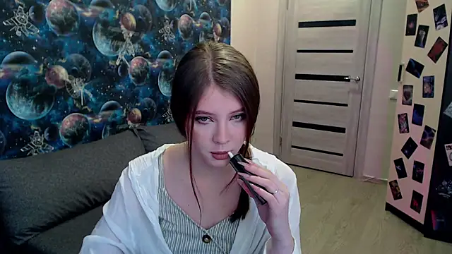 Snapshot of GinnyBlacky chatting on 11-17-25, 08:03 GinnyBlacky online show from 11-17-25, 08:03