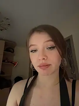 Snapshot of GinnyBlacky chatting on 11-22-25, 09:25 GinnyBlacky online show from 11-22-25, 09:25