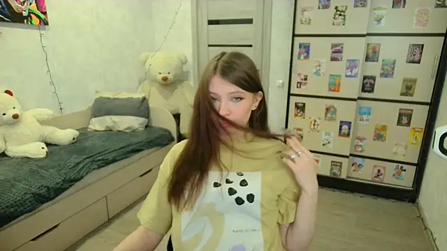 Snapshot of GinnyBlacky chatting on 02-19-26, 06:15 GinnyBlacky online show from 02-19-26, 06:15