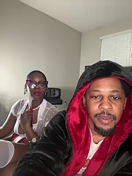 piscesaurora online show from 03-17-25, 11:42