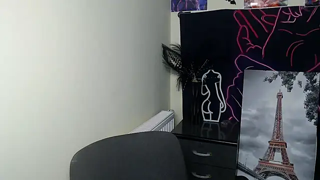 VanessaRey  online show from 09-27-25, 06:18