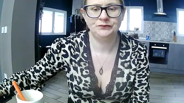 lady gloria69 online show from 02-13-26, 08:43