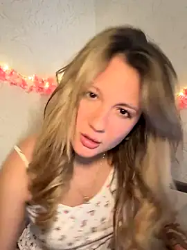 mollygirll online show from 10-09-25, 04:05