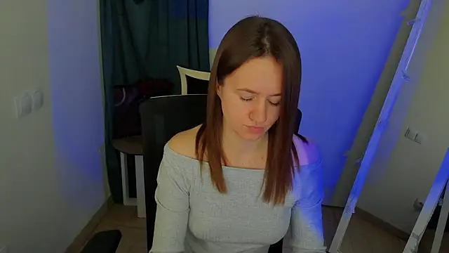 Catherine e online show from 10-20-25, 06:52