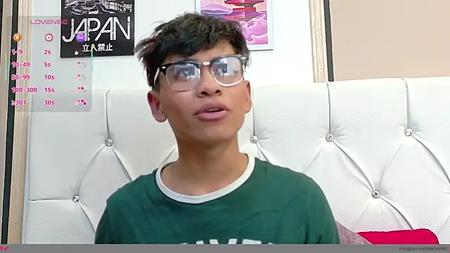 Snapshot of Ethan_Westt chatting on 11-06-25, 08:54 Ethan Westt online show from 11-06-25, 08:54