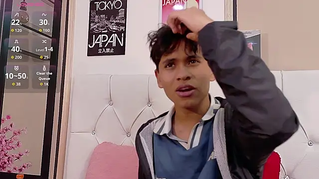 Snapshot of Ethan_Westt chatting on 11-29-25, 08:23 Ethan Westt online show from 11-29-25, 08:23