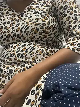 Roshni cam55 online show from 03-17-25, 05:38