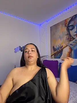 Snapshot of Deepika_padukoneNisha chatting on 11-18-25, 04:55 Deepika padukoneNisha online show from 11-18-25, 04:55