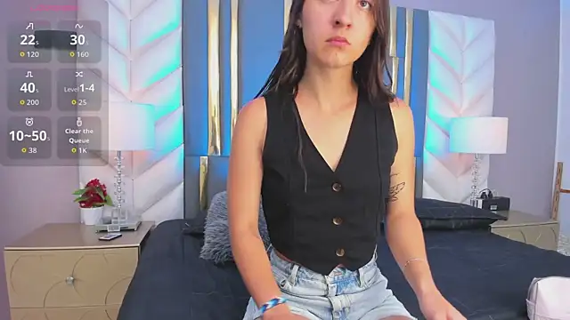 SaraJonness online show from 10-08-25, 12:47