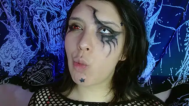 mikaskullcs online show from 10-18-25, 08:42