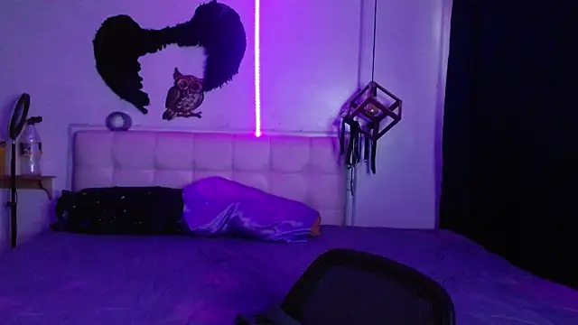 goth minerva online show from 09-22-25, 01:46