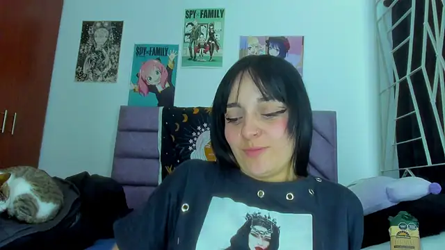 KARINNA  RAVEN online show from 10-15-25, 01:39