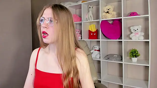 Joann Shermann online show from 10-16-25, 01:17