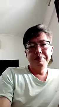 Snapshot of akumasian chatting on 03-22-25, 03:20 akumasian online show from 03-22-25, 03:20