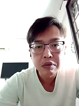 Snapshot of akumasian chatting on 03-22-25, 09:34 akumasian online show from 03-22-25, 09:34