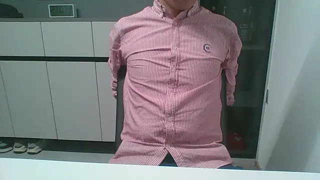 Snapshot of nole_china7 chatting on 10-08-25, 01:09 nole china7 online show from 10-08-25, 01:09