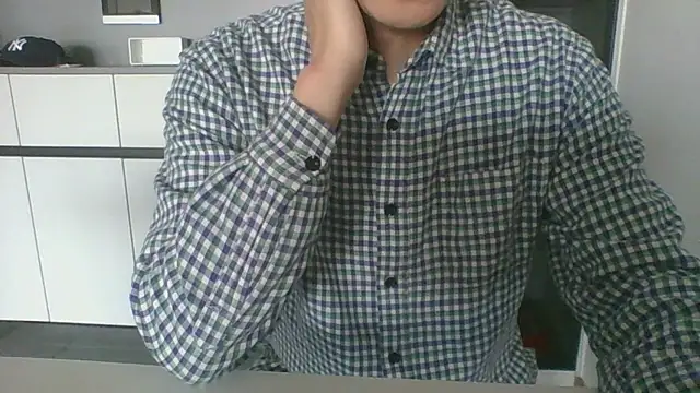 Snapshot of nole_china7 chatting on 10-14-25, 12:22 nole china7 online show from 10-14-25, 12:22