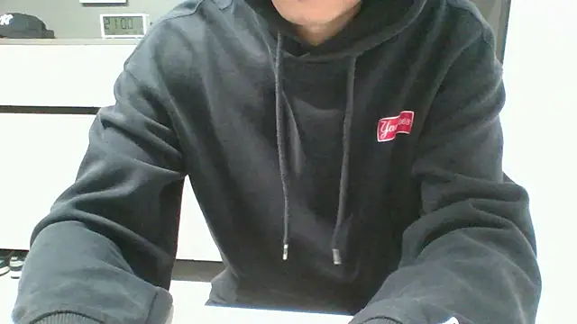 Snapshot of nole_china7 chatting on 10-16-25, 01:01 nole china7 online show from 10-16-25, 01:01