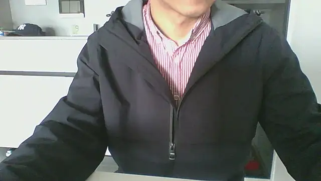 Snapshot of nole_china7 chatting on 10-19-25, 01:39 nole china7 online show from 10-19-25, 01:39