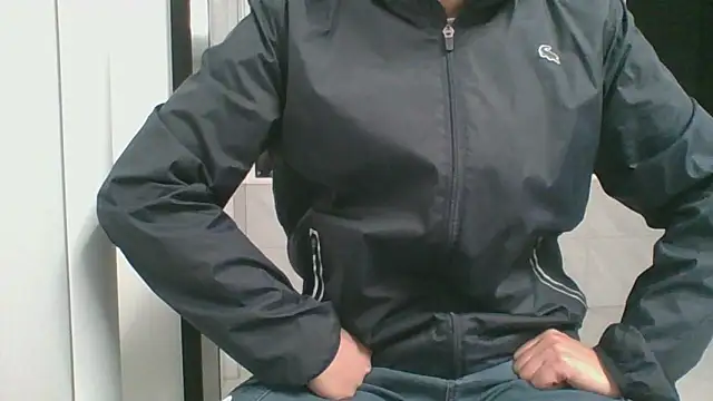 Snapshot of nole_china7 chatting on 10-22-25, 12:38 nole china7 online show from 10-22-25, 12:38