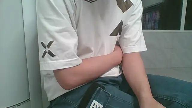 Snapshot of nole_china7 chatting on 01-18-26, 02:10 nole china7 online show from 01-18-26, 02:10