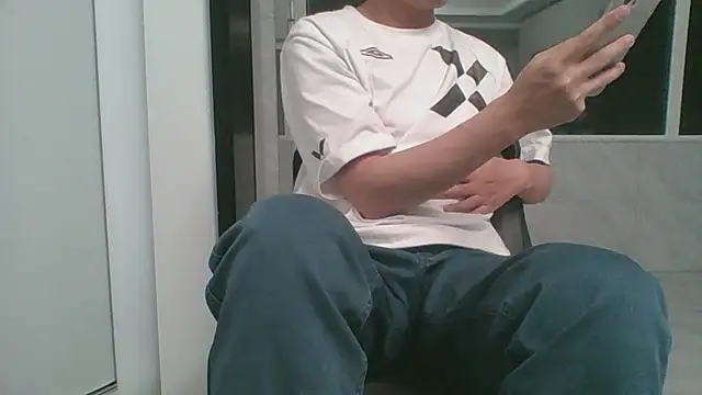 Snapshot of nole_china7 chatting on 02-13-26, 01:07 nole china7 online show from 02-13-26, 01:07