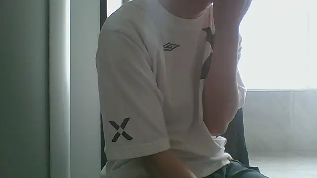 Snapshot of nole_china7 chatting on 02-15-26, 01:24 nole china7 online show from 02-15-26, 01:24