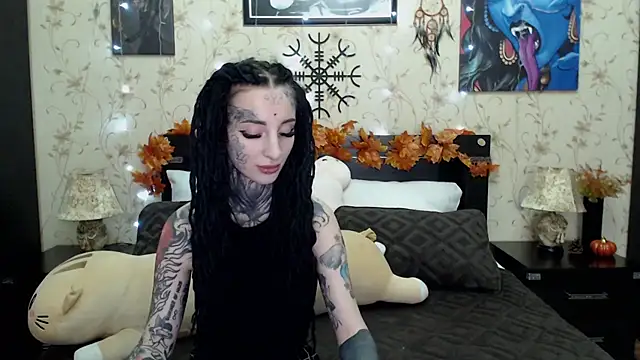 Velvetbat online show from 11-14-25, 07:07