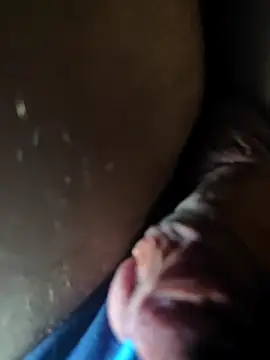 Snapshot of evi42 chatting on 11-29-25, 11:08 evi42 online show from 11-29-25, 11:08