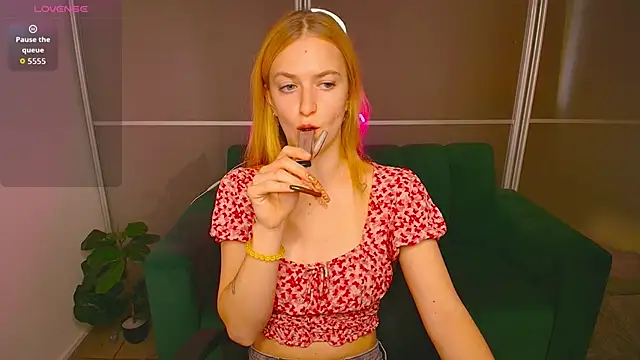 MirandaMayers online show from 11-13-25, 08:02