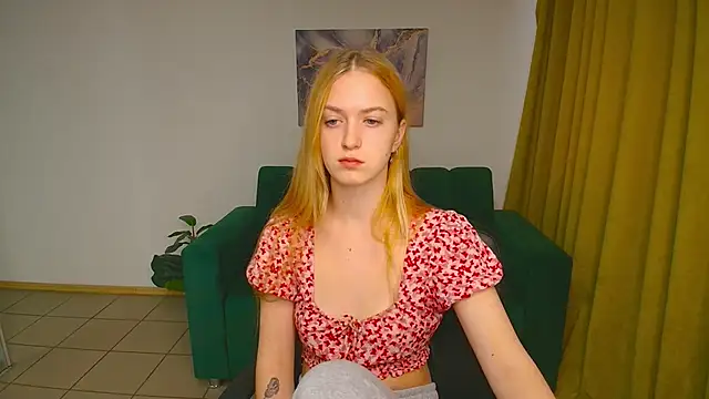 MirandaMayers online show from 11-19-25, 06:35