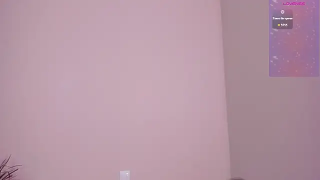 emmelieflorence online show from 01-06-26, 05:44