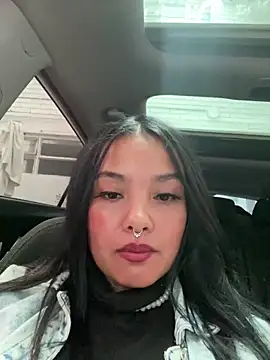 Snapshot of danna_tcw chatting on 03-18-25, 02:37 danna tcw online show from 03-18-25, 02:37