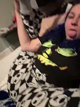 oliviahazee online show from 02-28-26, 03:40