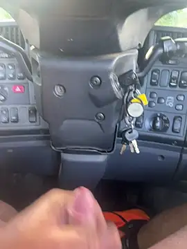 Swiss8700 online show from 09-09-25, 03:11