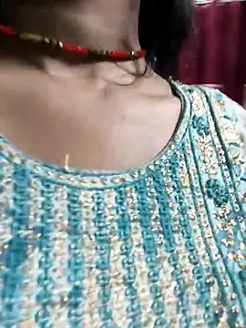 Eshwari Chopra online show from 11-15-25, 03:48