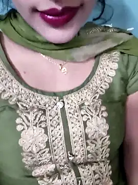 Eshwari Chopra online show from 11-22-25, 05:39