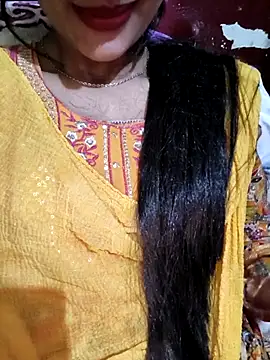 Eshwari Chopra online show from 02-13-26, 04:08