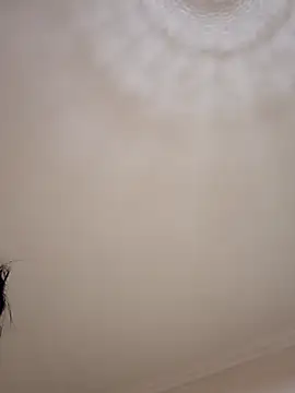 Snapshot of Camilitah chatting on 10-29-25, 02:52 Camilitah online show from 10-29-25, 02:52