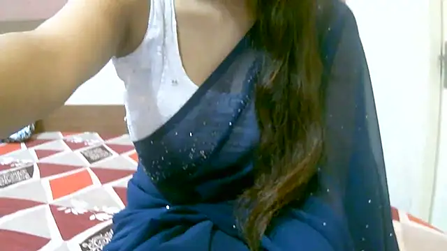 ragini m m s online show from 10-28-25, 03:10