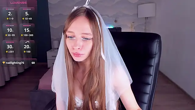 Amy Waynee online show from 10-30-25, 10:10