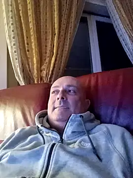 Alexis Bull online show from 11-30-25, 12:03