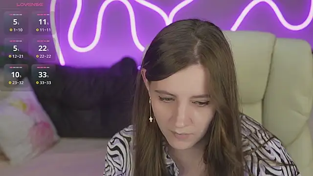 Snapshot of ValeryMurr chatting on 11-02-25, 09:33 ValeryMurr online show from 11-02-25, 09:33