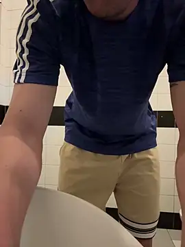 tipetto06 online show from 09-11-25, 03:56