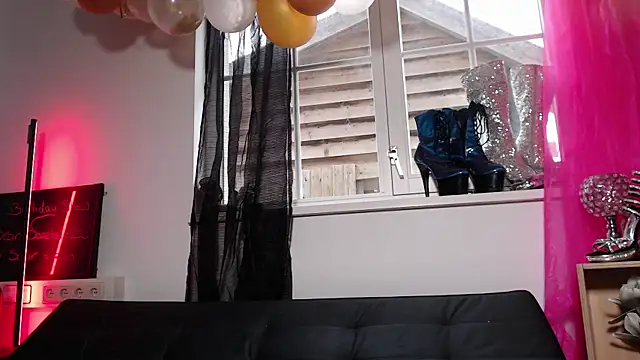 siswett online show from 03-14-25, 02:08