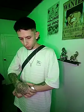 Chris  Jones online show from 12-23-25, 01:47