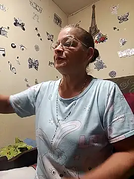 katrina perez online show from 11-27-25, 08:38