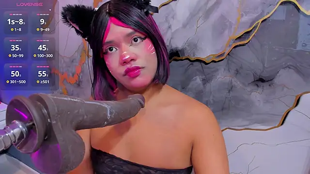 Sasha  moore online show from 11-18-25, 08:13